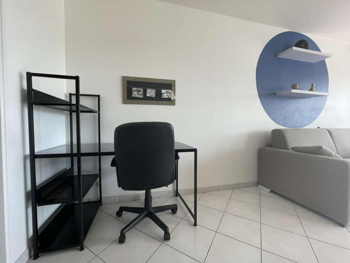 Studio Vue Mer, Balcon, Plage A Pied - La Rochelle - Fr-1-246-650 Apartment La Rochelle (Charente-Maritime)